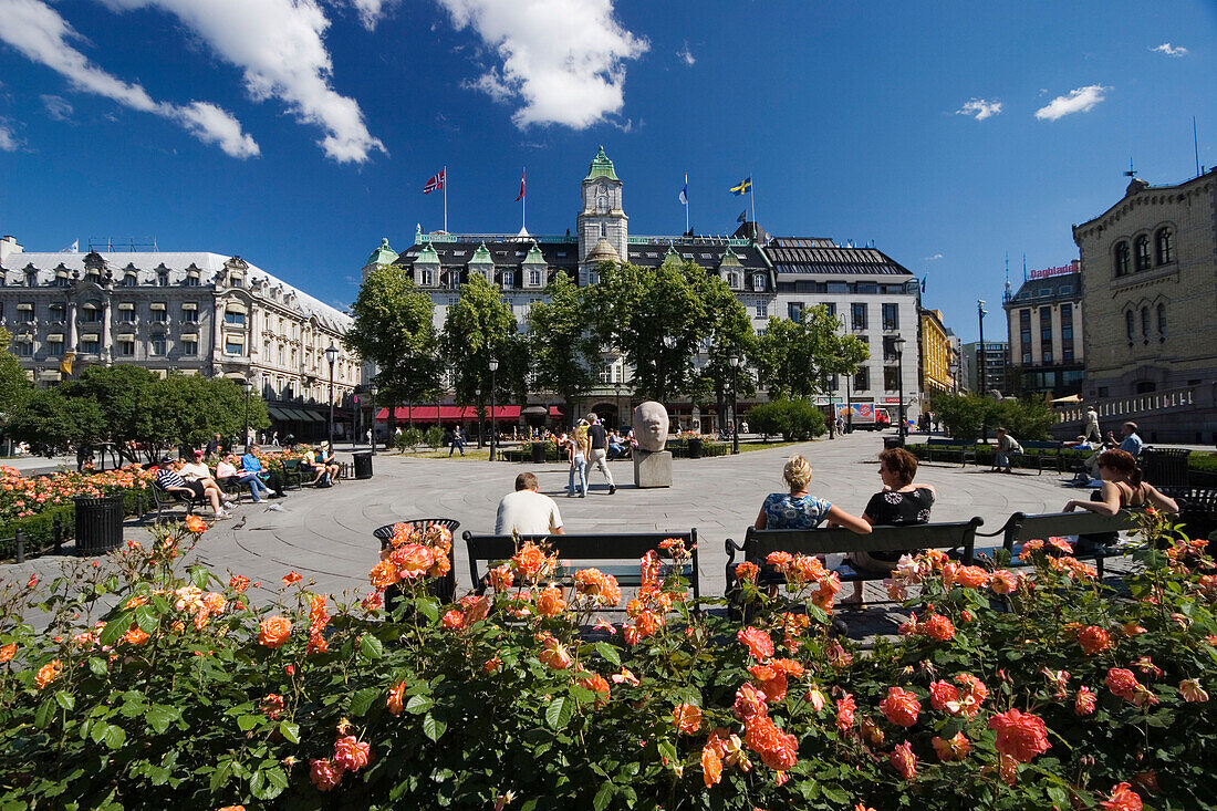 Grünanlage an der Karl Johans Gate, Oslo, Norwegen