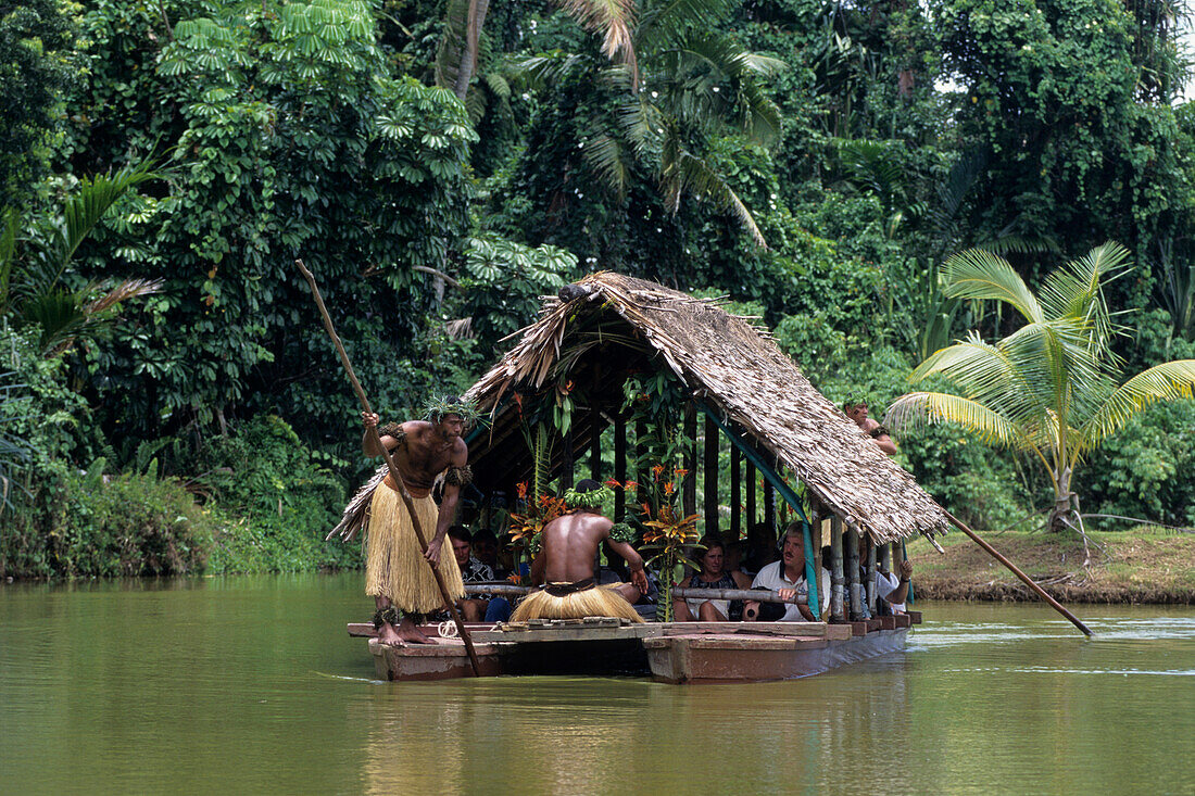 Holzfloß Tour, Cultural Center,Pacific Harbour, Viti Levu, Fiji