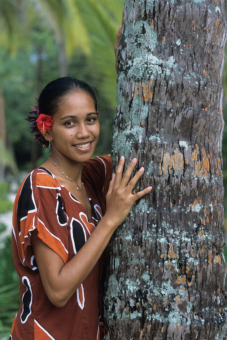 Hübsches Polynesisches Mädchen,Taha'a Pearl Beach Resort, Taha'a, Französisch Polynesien