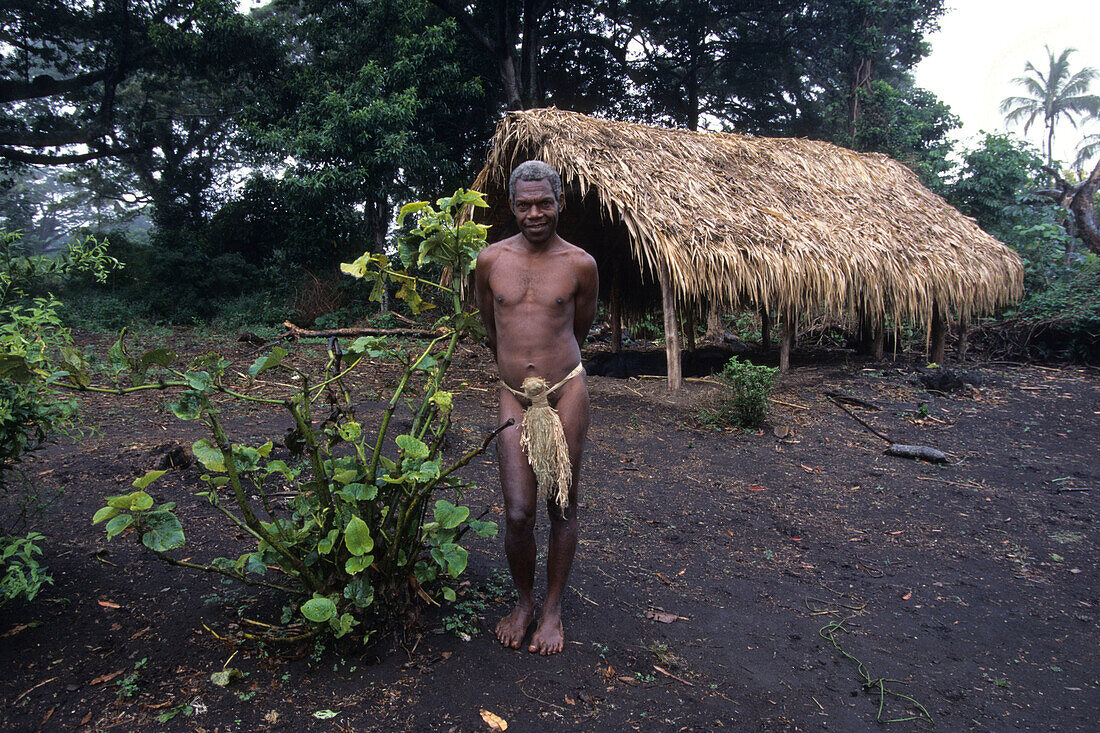 Man in Kastom Dorf, Yakel, Tanna, Vanuatu