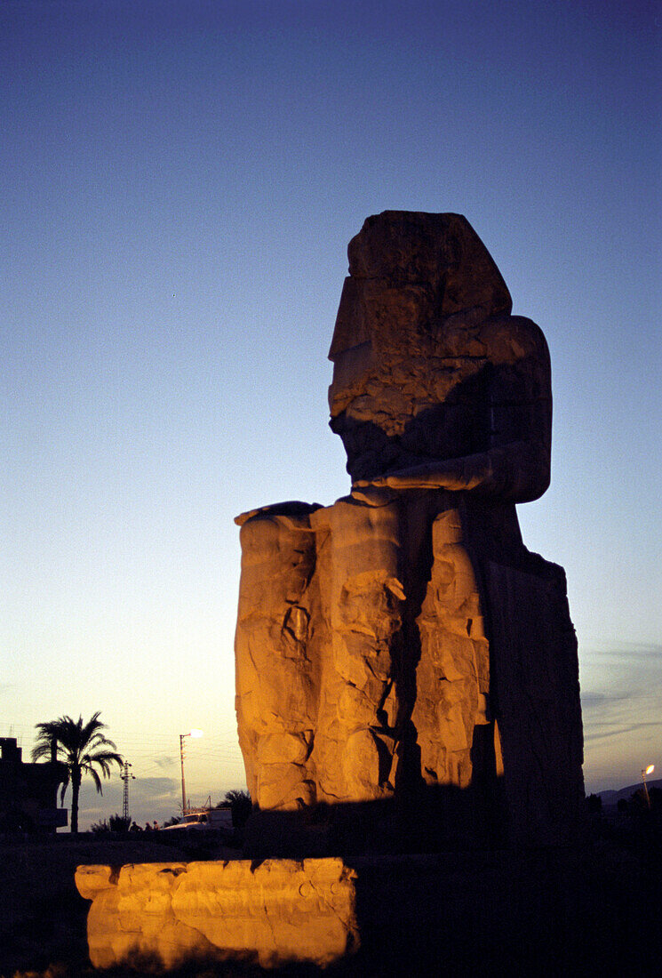 Memmnonskolosse. westtheben, luxor , ägypten