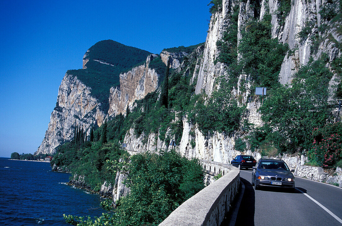 Highway, Gardesana Occidentale, Lago di Garda, Sea Garda, Italy