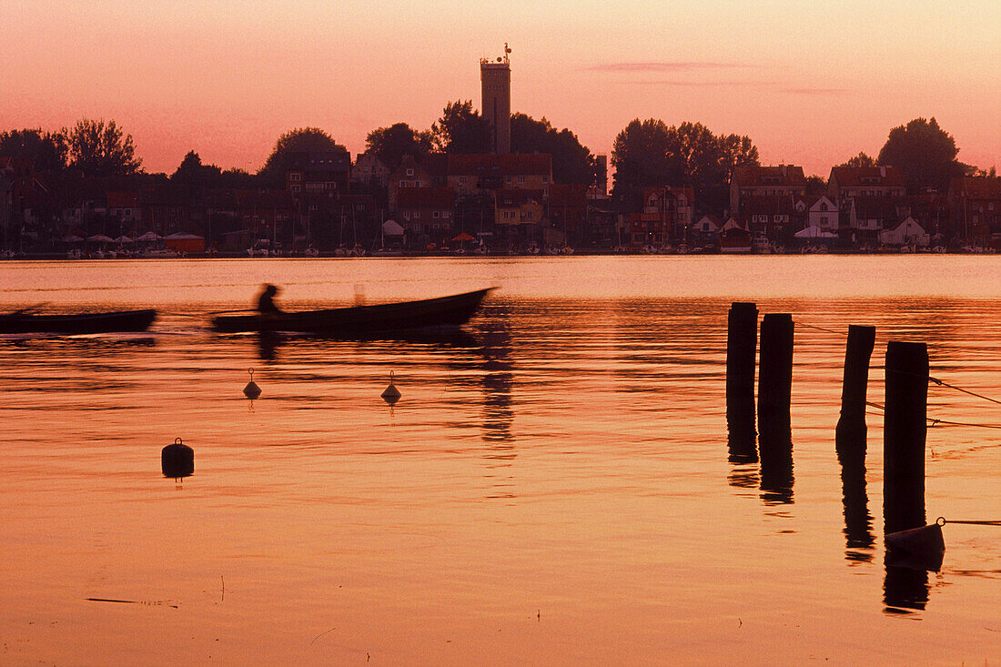 Sonnenaufgang in Mikolajki, Masurische Seenplatte, Polen