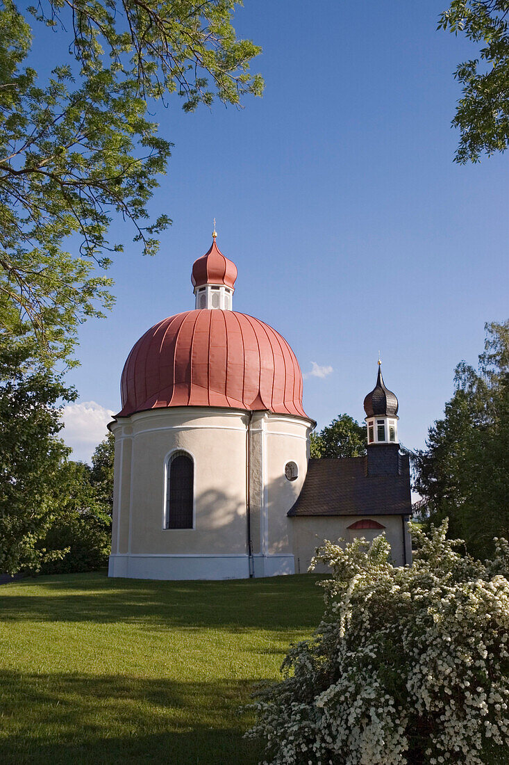 Heuwinkel-Kapelle bei Iffeldorf, Oberbayern, Deutschland