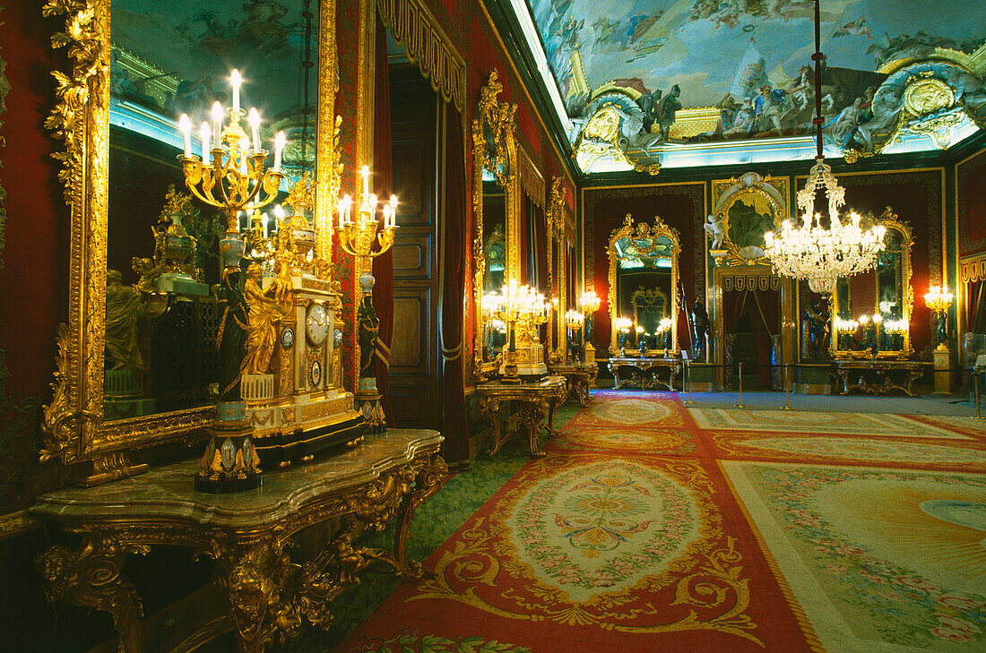Salon del Trono,Throne Room,Palacio Real,Royal Palace,Madrid,Spain