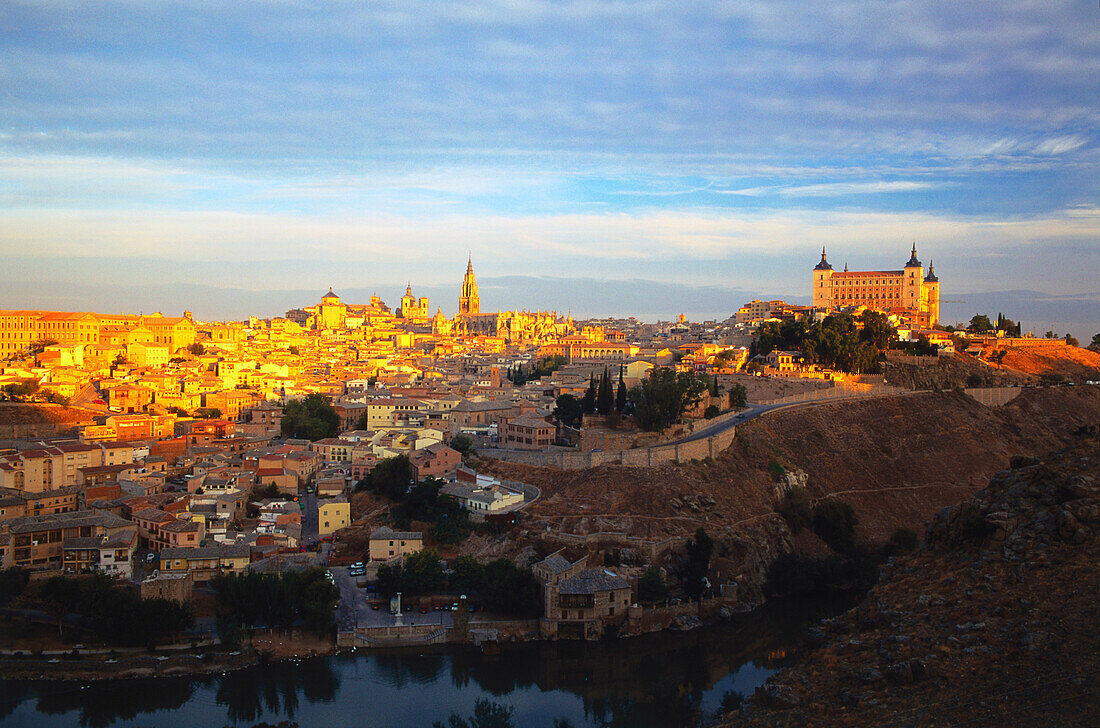 Rio Tajo,Kathedrale,Alcazar,Toledo,Castilla-La Mancha,Spanien