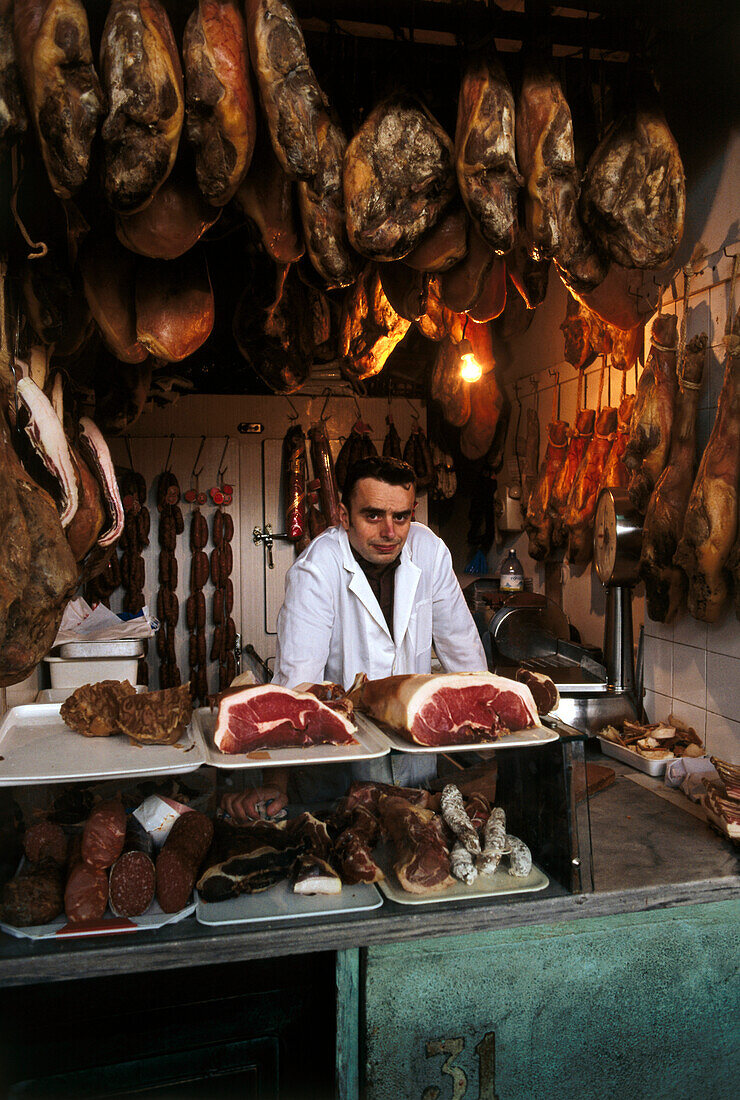 Ham vendor,Mercado Abastos,Market hall,Lugo,Galicia,Spain