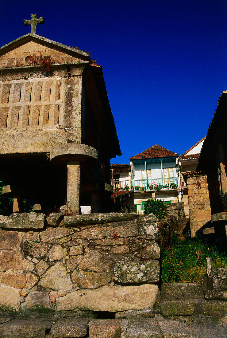 Horreo, Speicherhaus, Combarro, Ria de Pontevedra, Provinz Pontevedra, Galicien, Spanien