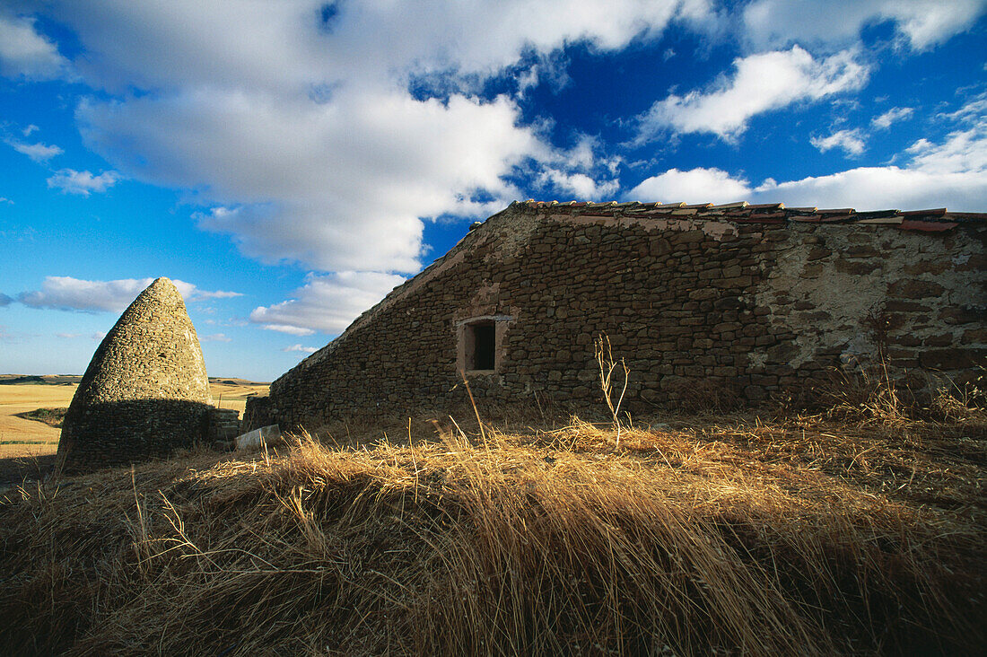 Landhaus mit Taubenhaus,bei Tafalla,bei Pamplona,Navarra,Spanien
