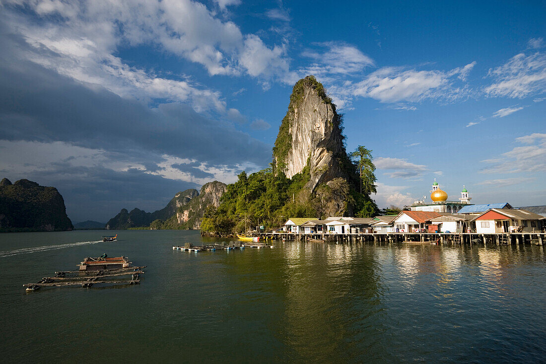 Longtail boat, view to Ko Panyi, Muslim fishing village, Phang-Nga Bay, Ao Phang Nga Nation Park, Phang Nga, Thailand