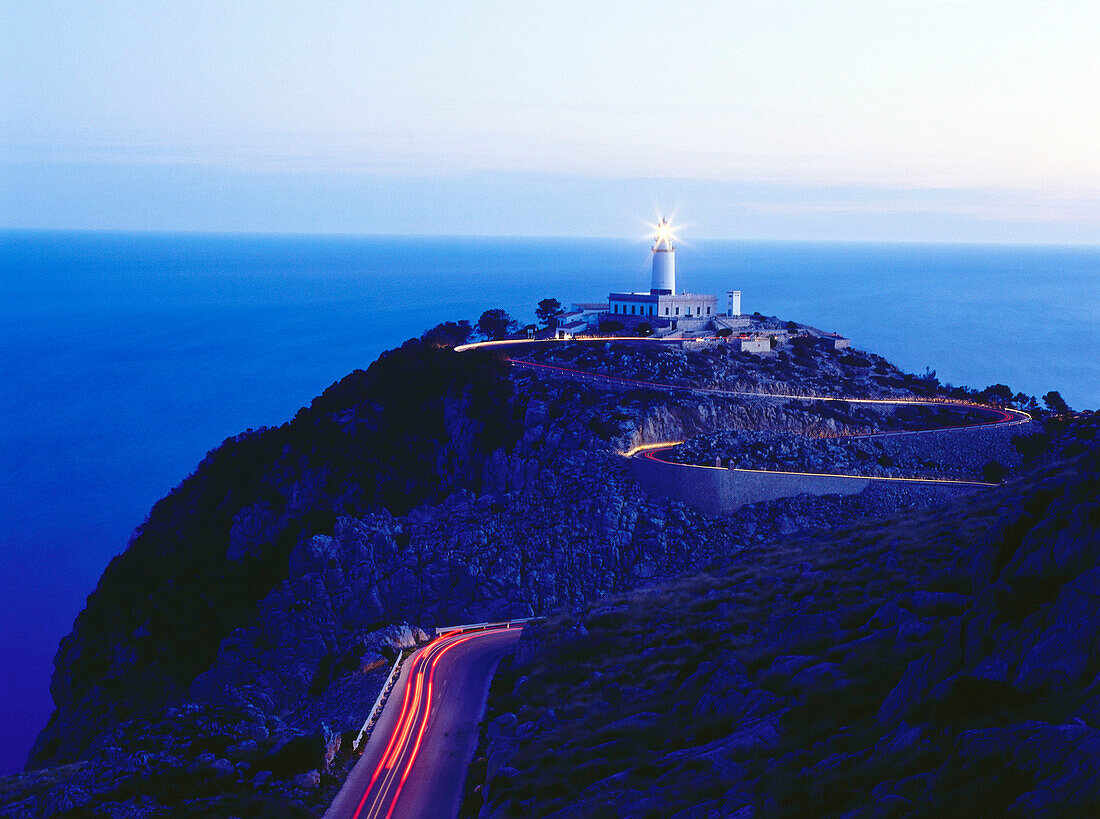 Leuchtturm bei Nacht, Cap de Formentor, Mallorca, Spanien