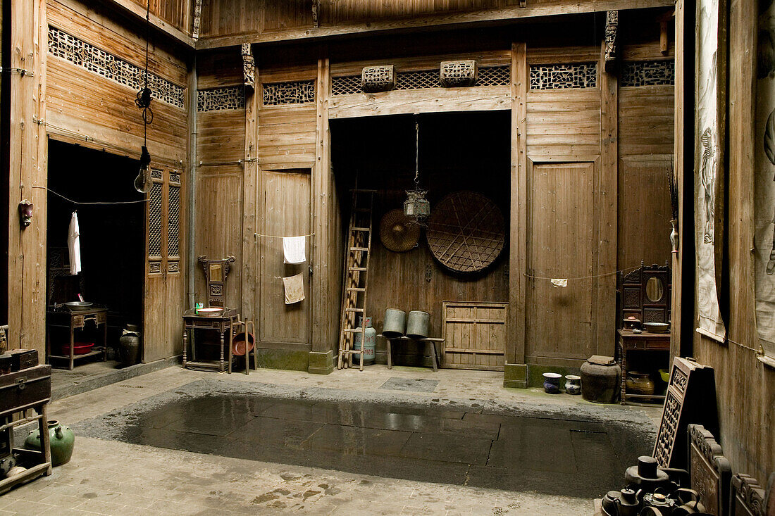 Courtyard at an old wooden house, Chengkun, China, Asia