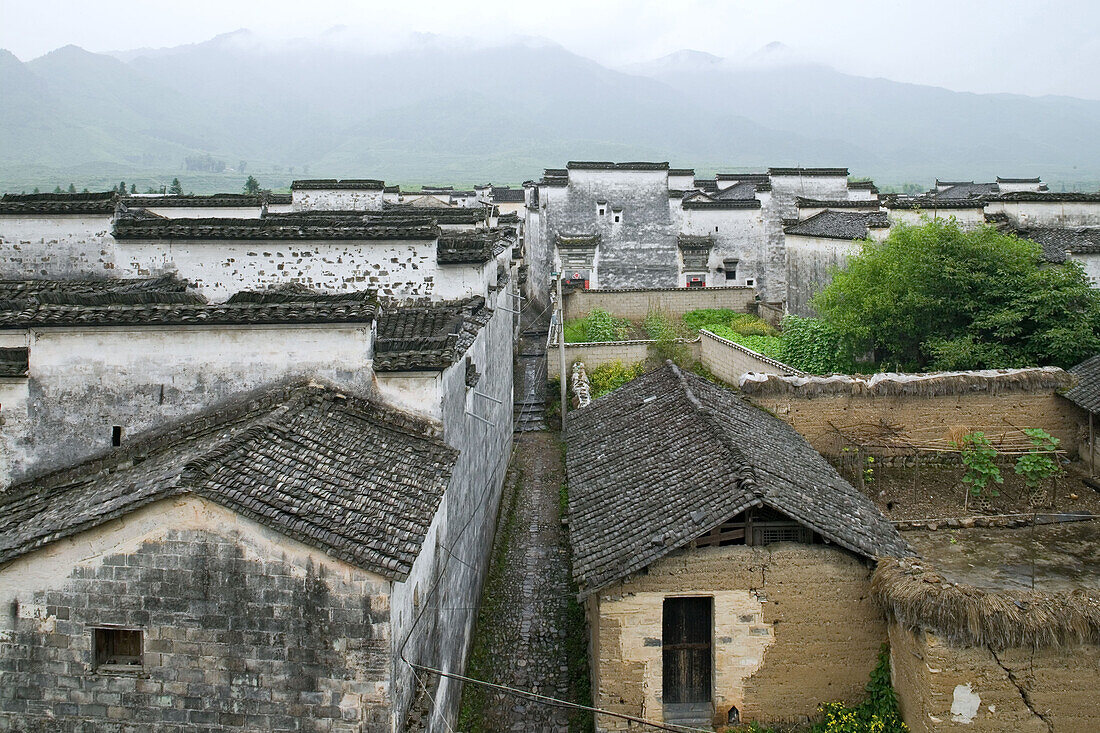 Traditionelle Häuser in dem Dorf Nanping, Huangshan, China, Asien