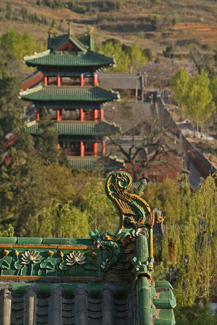 Shaolin Kloster, Song Shan,Grüne Ziegeldächer des Shaolin Klosters, buddhistisch, daoistisch-buddhistischer Berg, Song Shan, Dachlandschaft, Shaolin Kloster, Provinz Henan, China, Asien