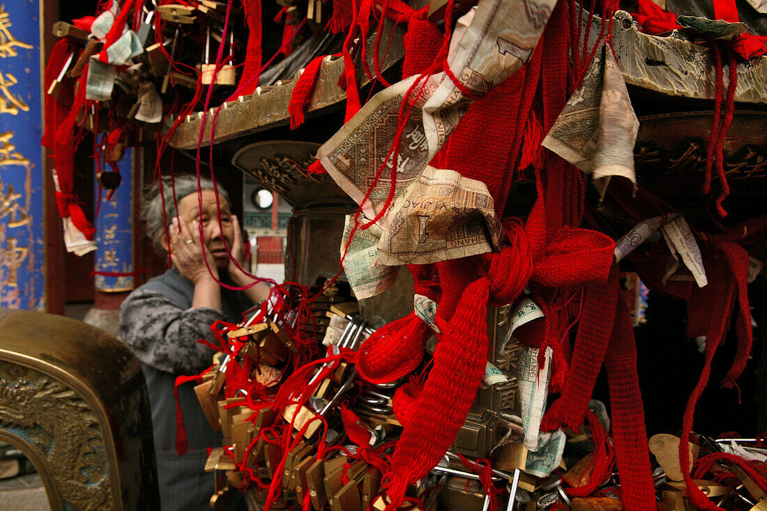 locks and red ribbons are donated for long life, health and wealth, Azure Cloud Temple, Tai Shan, Shandong province, Taishan, Mount Tai, World Heritage, UNESCO, China, Asia