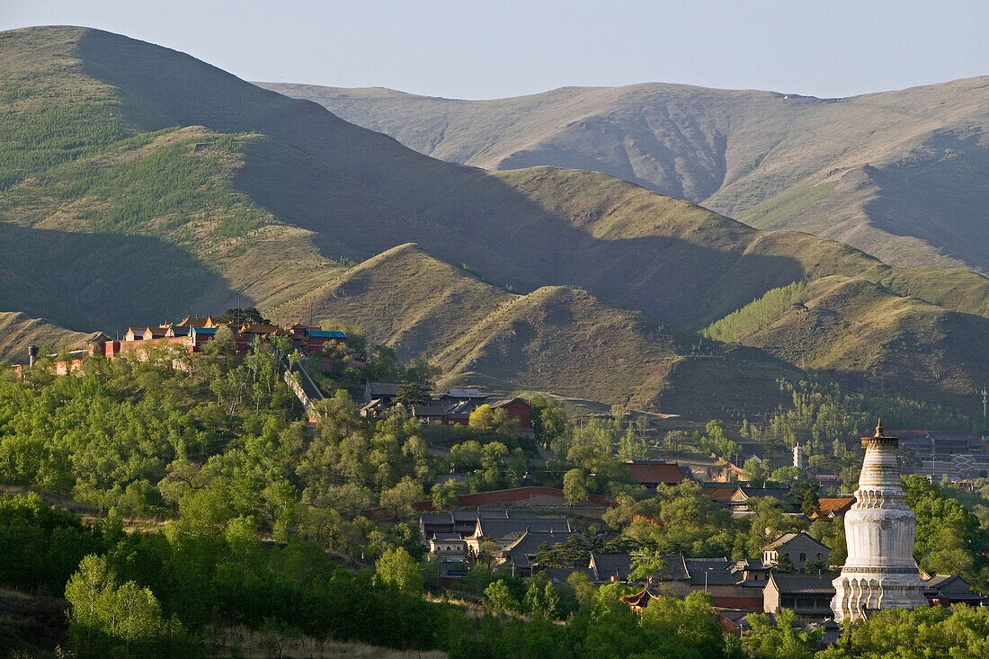 Mountains, Wutai Shan, Five Terrace Mountain, Great White Pagoda, Buddhist Centre, town of Taihuai, Shanxi province, China, Asia