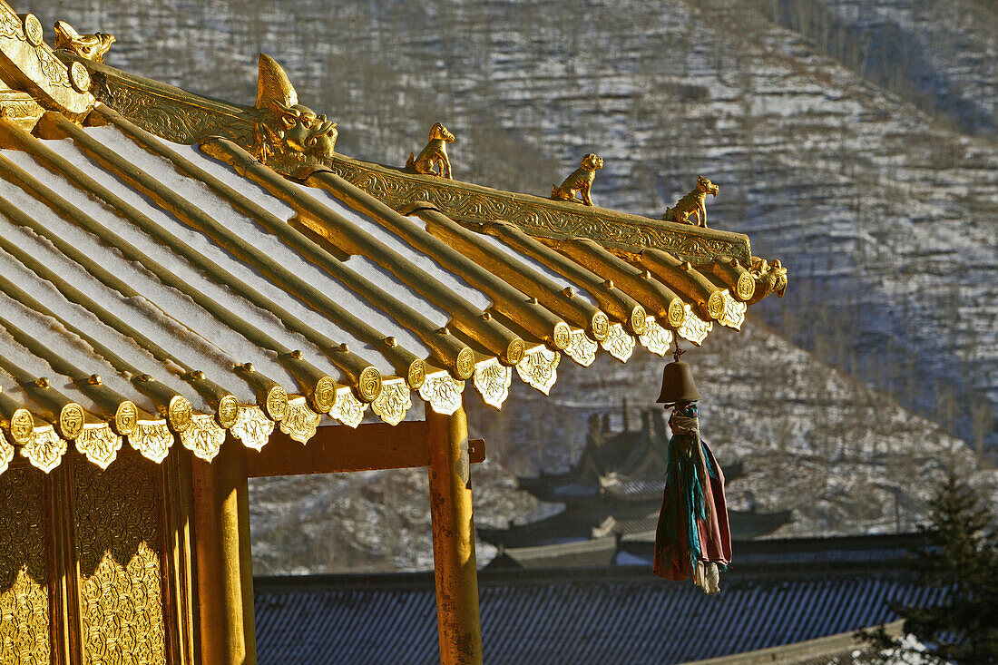 Copper Palace, Pagoda, Xian Tong Temple, oldest monastery, Wutai Shan, Five Terrace Mountain, Buddhist Centre, town of Taihuai, Shanxi province, Chna, Asia
