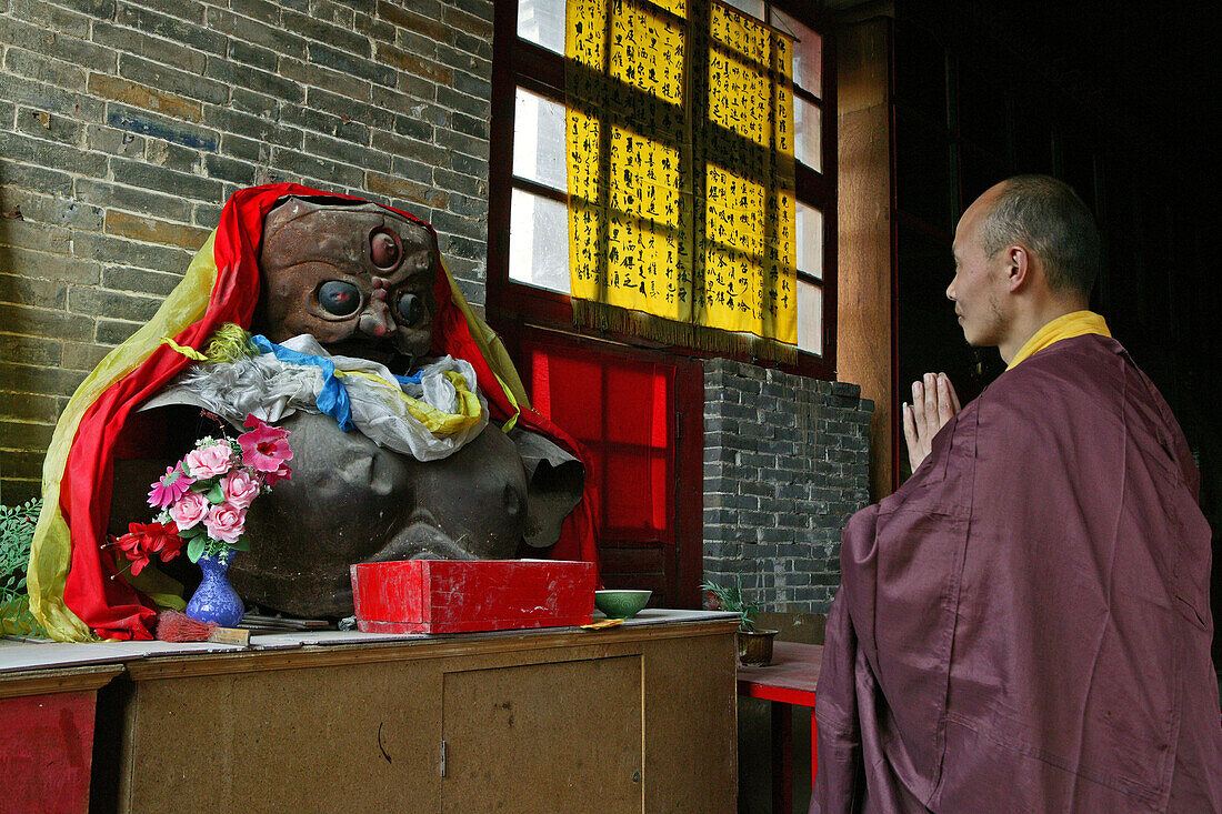 Santa Kloster, Wutaishan,Erdmutter, Santa Kloster, Gebetsraum, Wutaishan, Shanxi Provinz, China, Asien