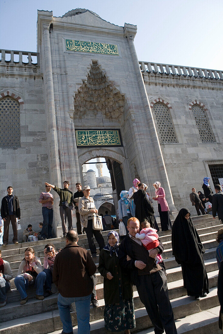 Crowds at Sultan Ahmet Cami Blue Mosque,Istanbul, Turkey