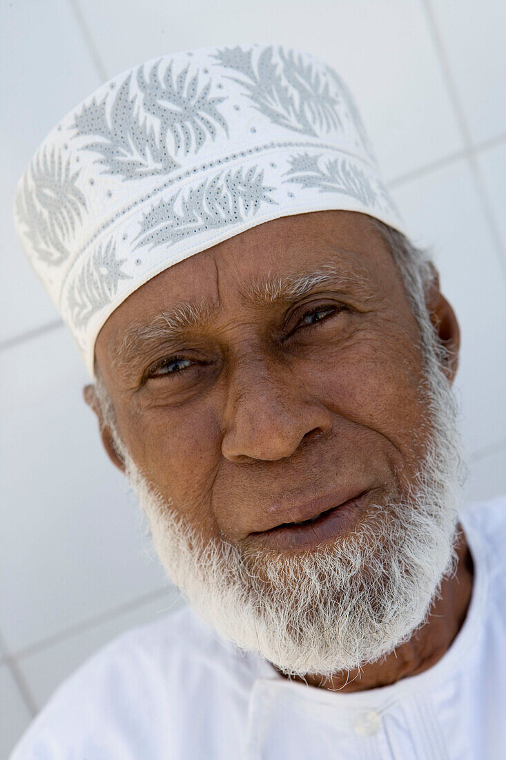 Weißbartiger Omaner, Maskat, Oman