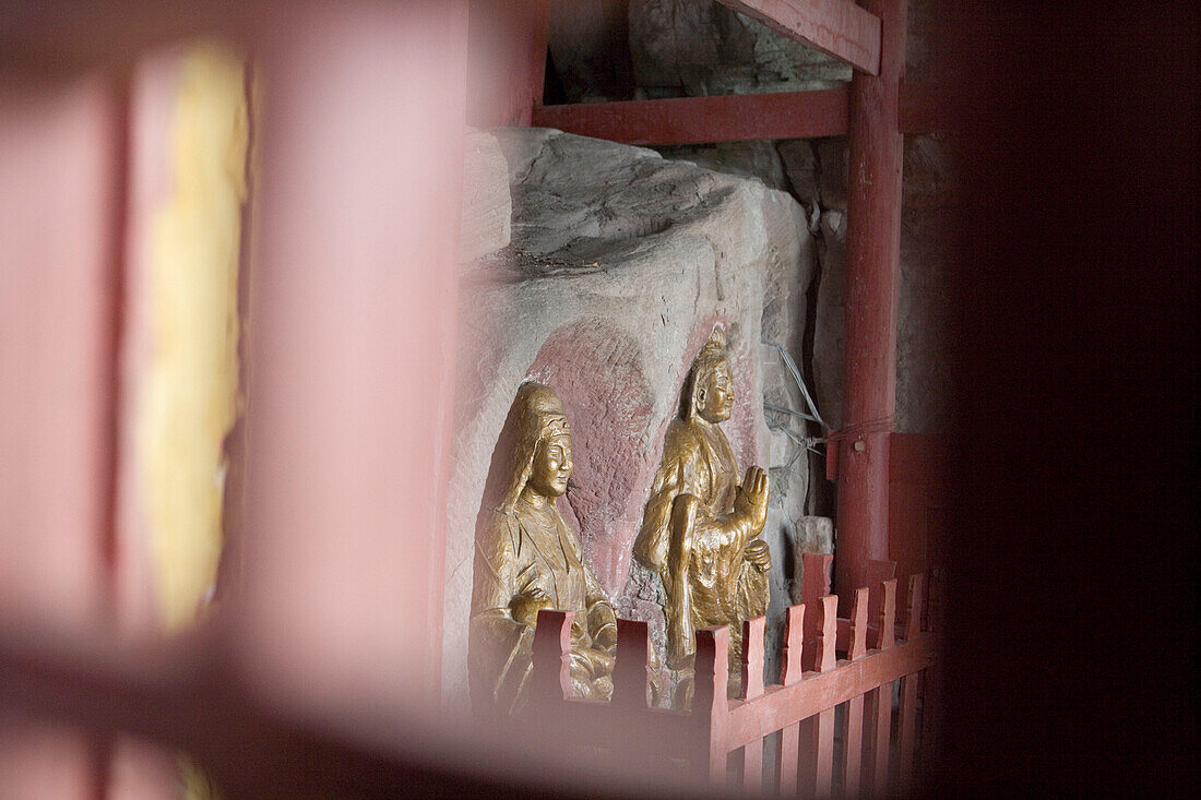 Female Buddha Statue at Shibaozhai Pavilion,Yangtze River, Shibaozhai, China