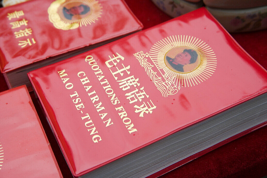 Zitate von Mao Tse-Tung Buch, Shibaozhai Pavillon, Jangtze Fluß, Shibaozhai, China