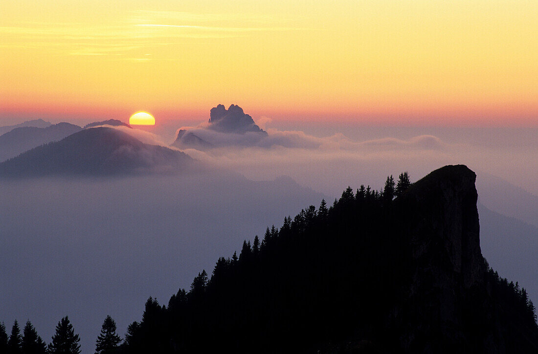 Sunset with Kampenwand and Hochlerch, Chiemgau, Bavarian Alps, Upper Bavaria, Bavaria, Germany