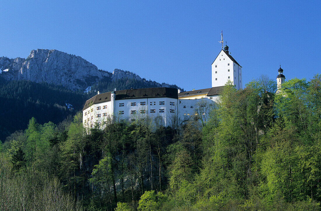 Schloss Hohenaschau, Aschau, Chiemgau, Oberbayern, Bayern, Deutschland