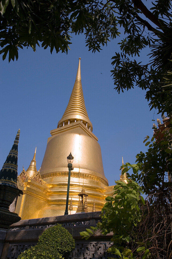 Phra Sri Rattana Chedi, Wat Phra Kaew, the most important Buddhist temple of Thailand, Ko Ratanakosin, Bangkok, Thailand