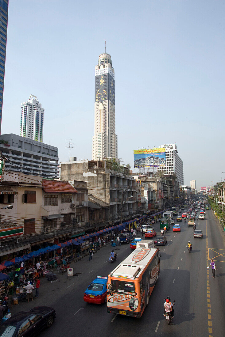 View over a busy road to Baiyoke Tower II, the tallest building in Thailand, Ratchathewi, Bangkok, Thailand