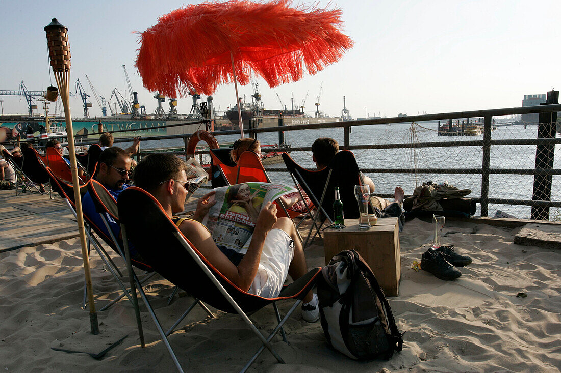 Beach Club at River Elbe, visitors, guests, City, Altona, St.Pauli, harbor, port, Hamburg