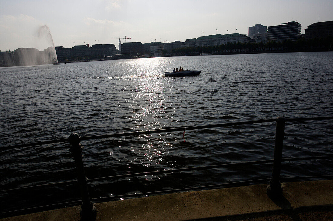 Inner Alster Lake, tourists, fountain, City, Hamburg