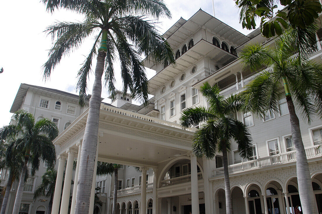 Sheraton Moana Surfrider, Hotel, Waikiki beach, Honolulu, United States of America, U.S.A.