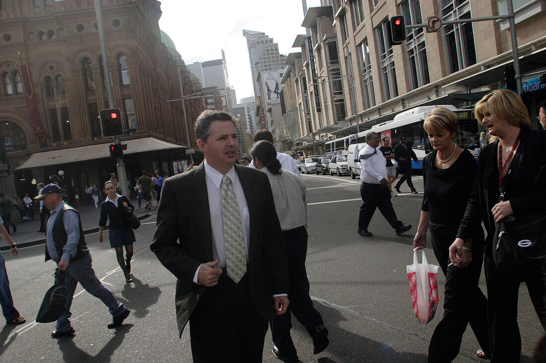 Business people, street scene, state Capital of New South Wales, Sydney, Australia