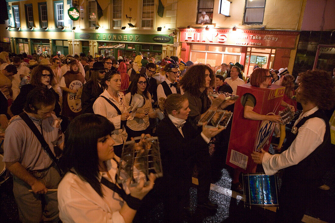 Verkleidungsparty, Festival-of-the-Erne, Belturbet, County Cavan, Ireland