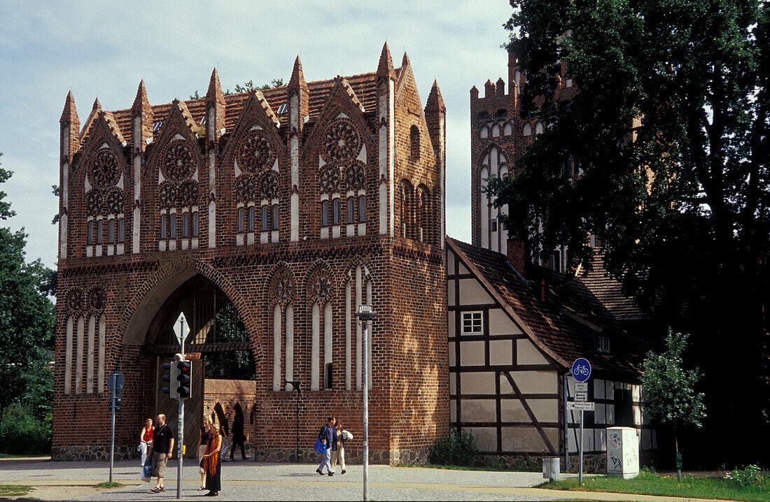 Neubrandenburg, Treptow gate, Mecklenburg-Pomerania, Germany, Europe