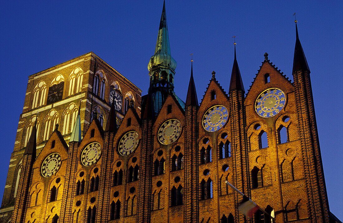 The St. Nikolai church and Townhall at the market square, Stralsund, Mecklenburg-Pomerania, Germany, Europe