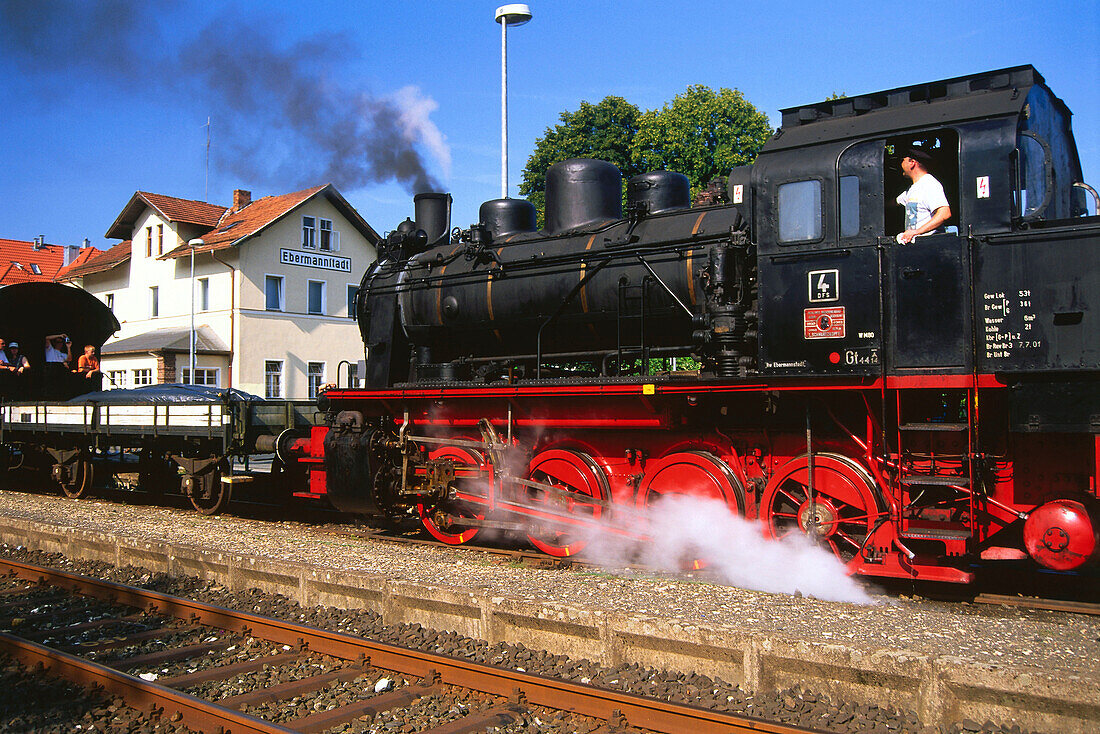 Museumsbahn, Bahnhof Ebermannstadt, Fränkische Schweiz, Franken, Bayern, Deutschland