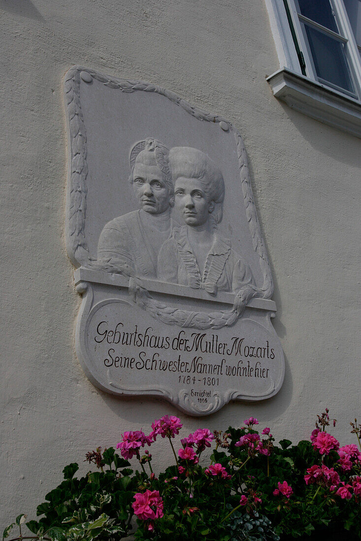 Mozart memorial, St. Gilgen, Wolfgangsee, Salzburg, Austria