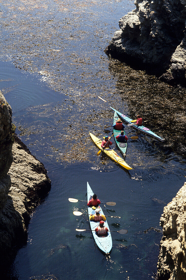 Kajaks im Meer, Point Lobos State Resevre, Carmel, California, USA