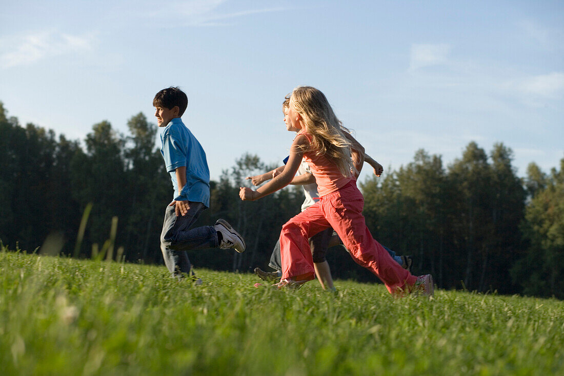 Kinder laufen um die Wette, Kindergeburtstag