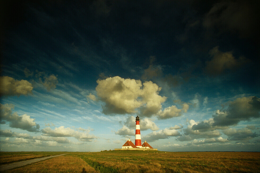 Westerheversand lighthouse, Westerhever, peninsula Eiderstedt, Schleswig-Holstein, Germany