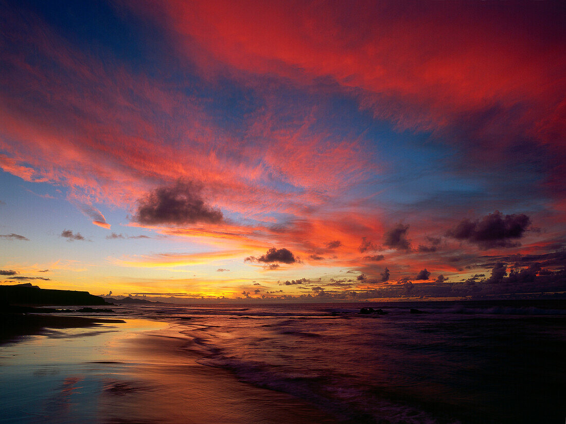 Blick auf das Meer, Sonnenuntergang, Playa de la Pared, La Pared, Fuerteventura, Kanarische Inseln, Atlantik, Spanien
