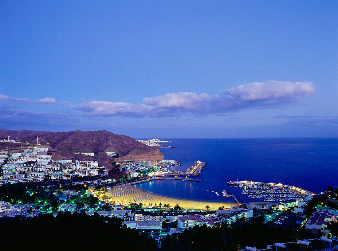 Marina and beach, Puerto Rico, bathing resort, Gran Canaria, Canary Islands, Atlantic Ocean, Spain