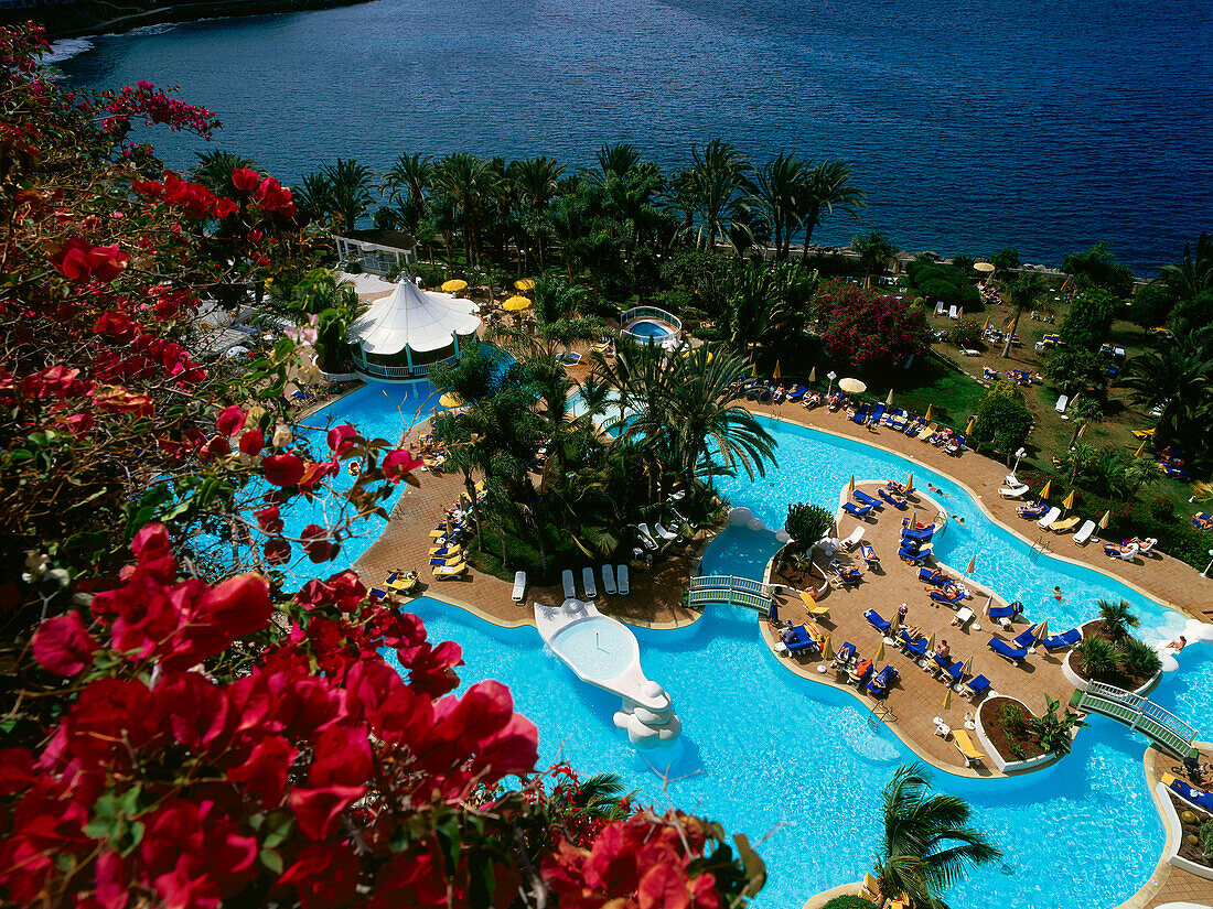 Pool area, Hotel Steigenberger near Puerto Rico, Gran Canaria, Canary Islands, Spain