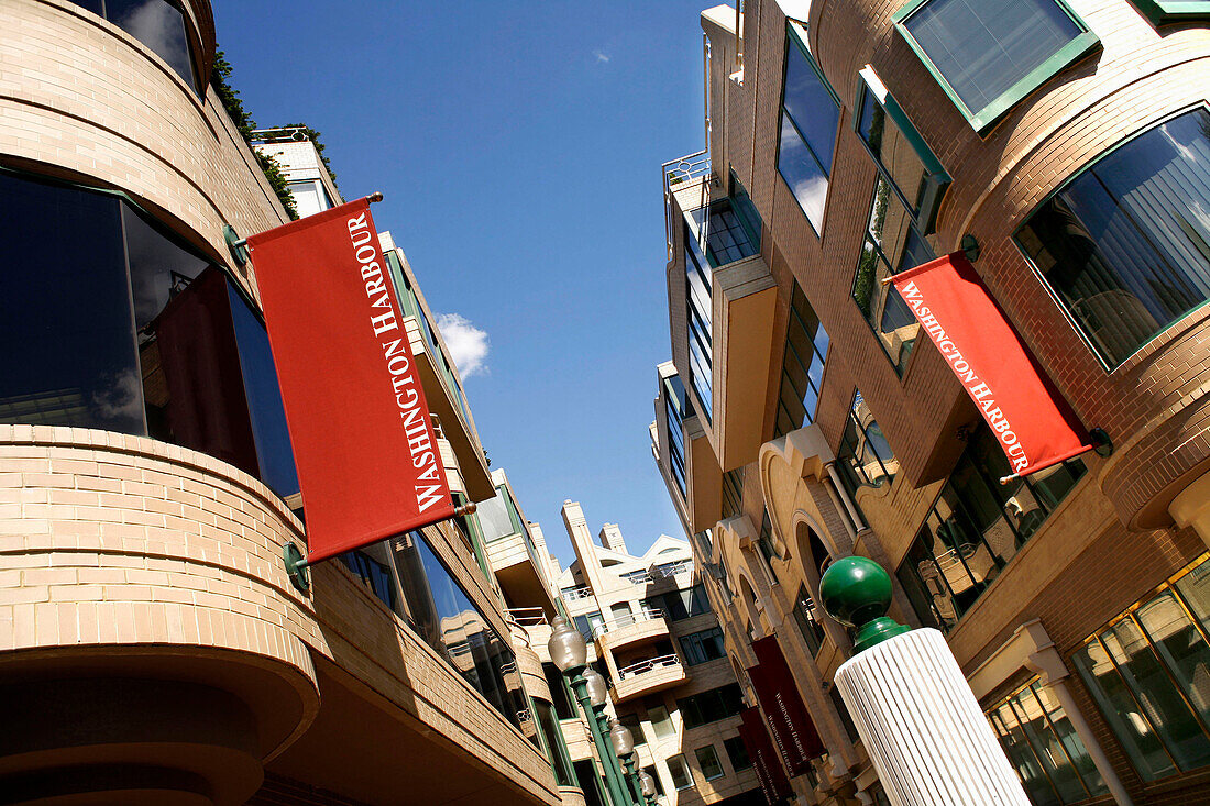 Office buildings under blue sky, Georgetown, Washington DC, America, USA