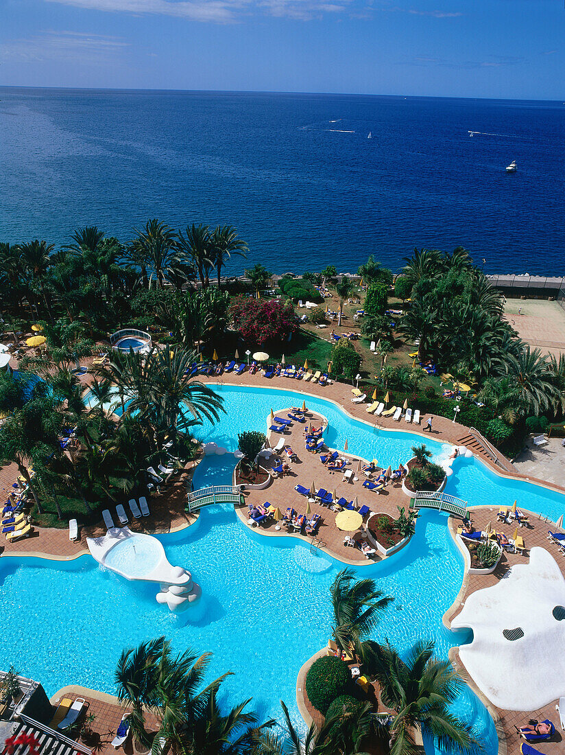 Pool, Hotel Steigenberger near Puerto Rico, Gran Canaria, Canary Islands, Spain