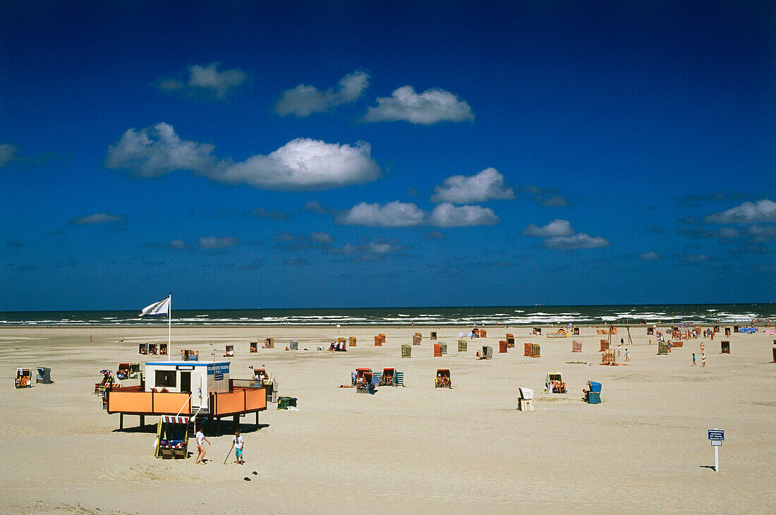 Strandszene, Insel Norderney, Ostfriesische Inseln, Nordsee, Deutschland, Europa