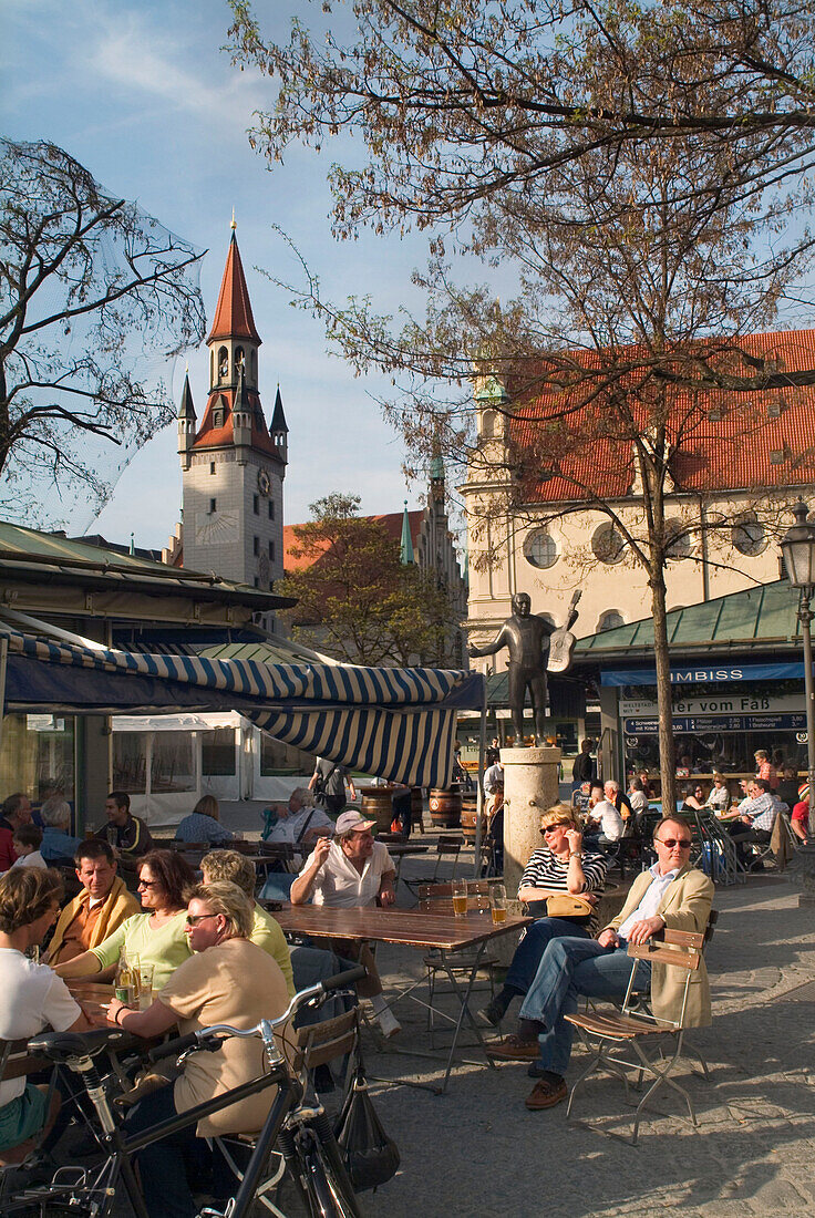 Viktualienmarkt, Munich, Bavaria, Germany, Travel, People, Beergarden, Beer