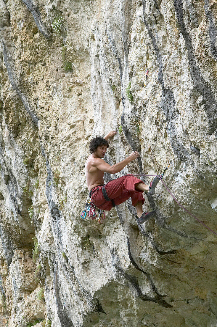 Mann, Kletter, Überhang, Ceredo, Gardasee, Italien